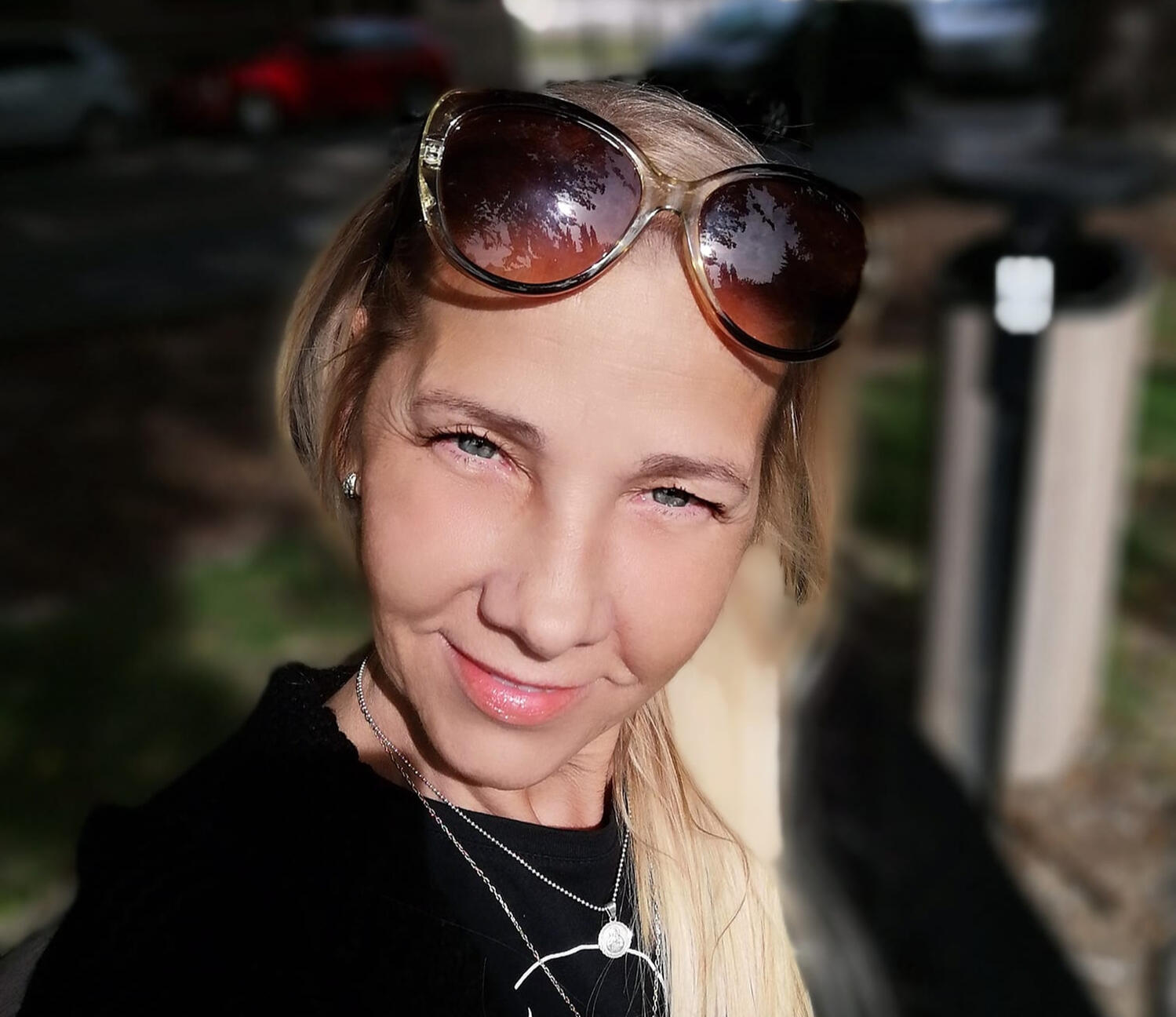 Mgr. Art. Ingrid Hanzelová